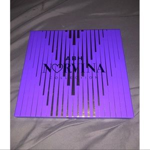 BNIB ABH x Norvina Volume 1 Pro Pigment Palette
